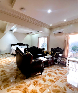 Super Executive Suite